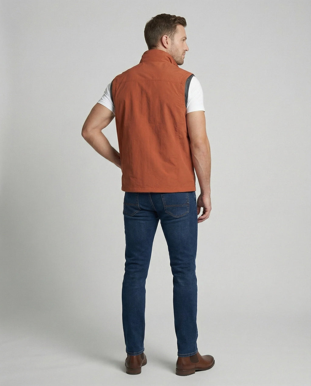 Lightweight Men's Utility Waistcoat with Zip and Multiple Pockets 8