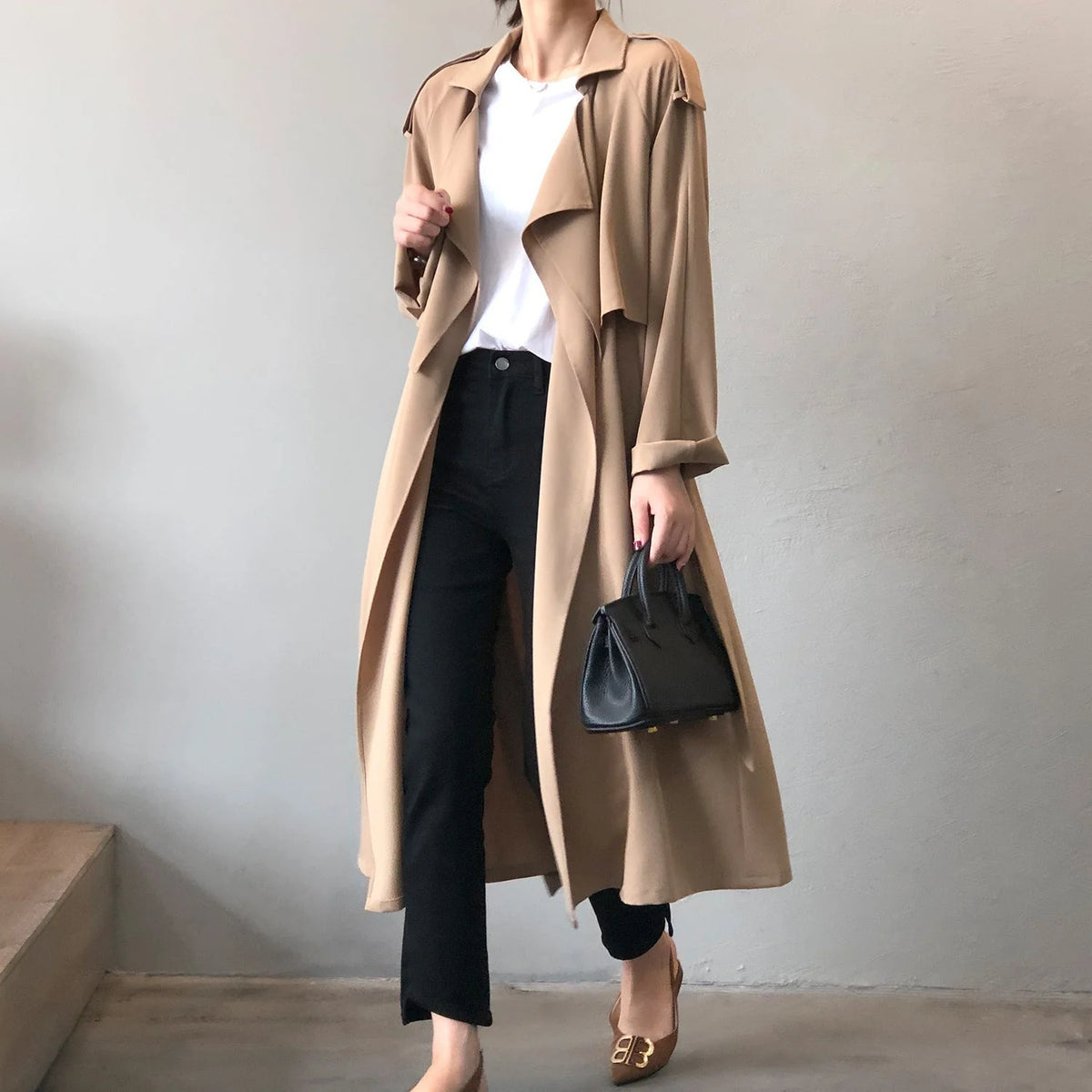 Long Fitted Black Trench Coat for Women with Classic Lapel Collar 2