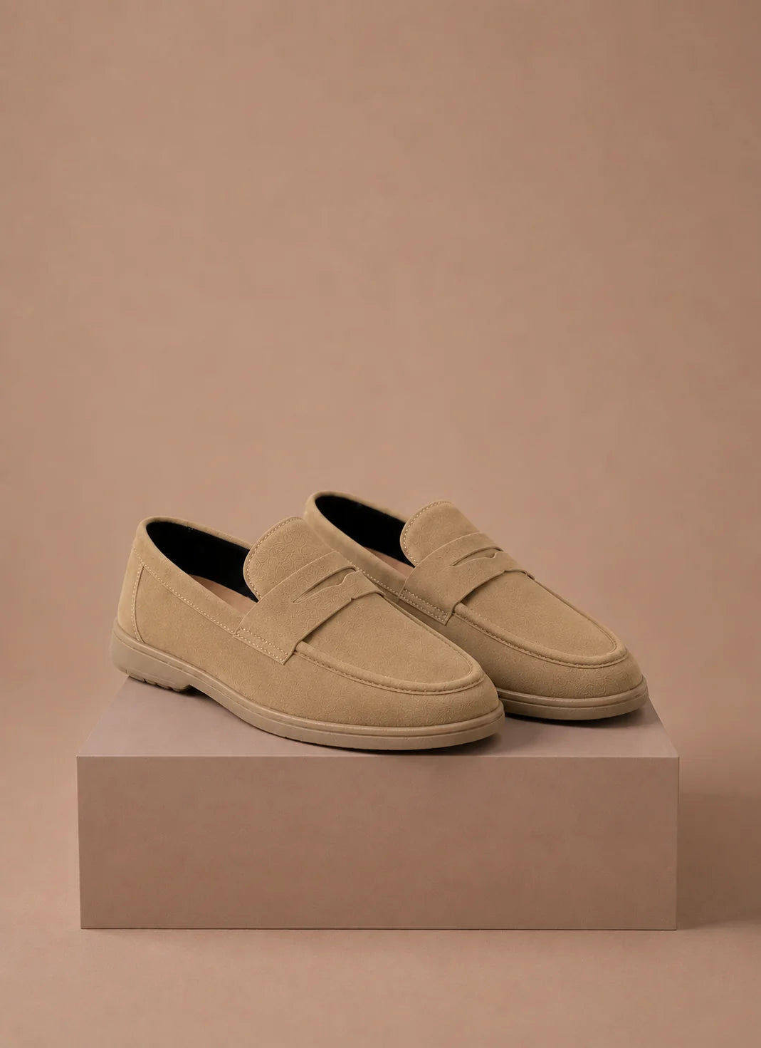 Men's Lightweight Slip-On Loafers for Summer Smart Casual Wear 2