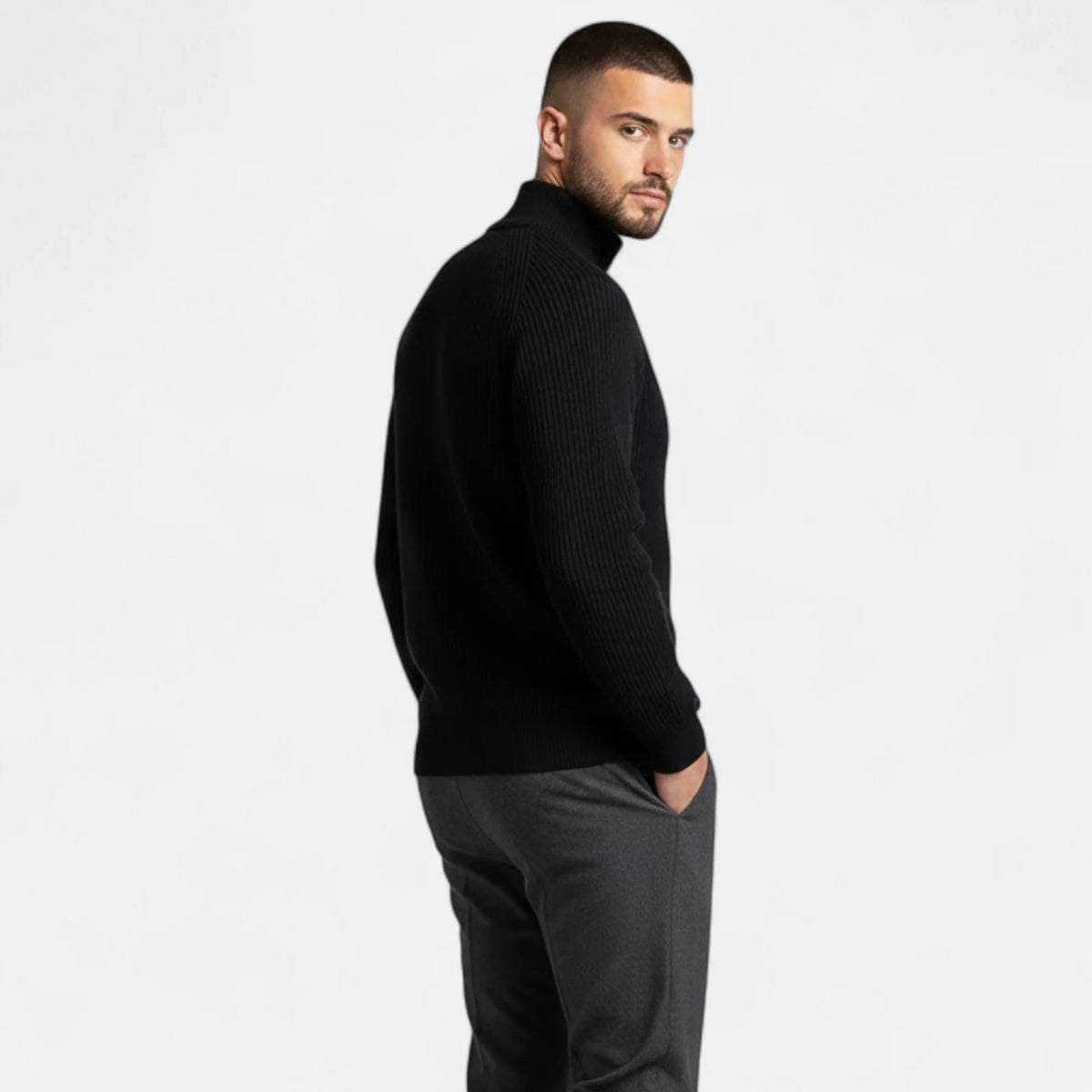 Men's Loose-Fit Knitted Sweater in Soft Fine-Knit Fabric 5