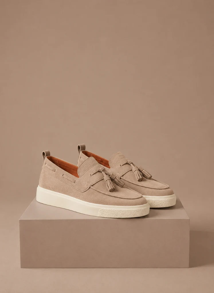 Men's Suede Loafers with Tassel Detail and Lightweight Sole 0