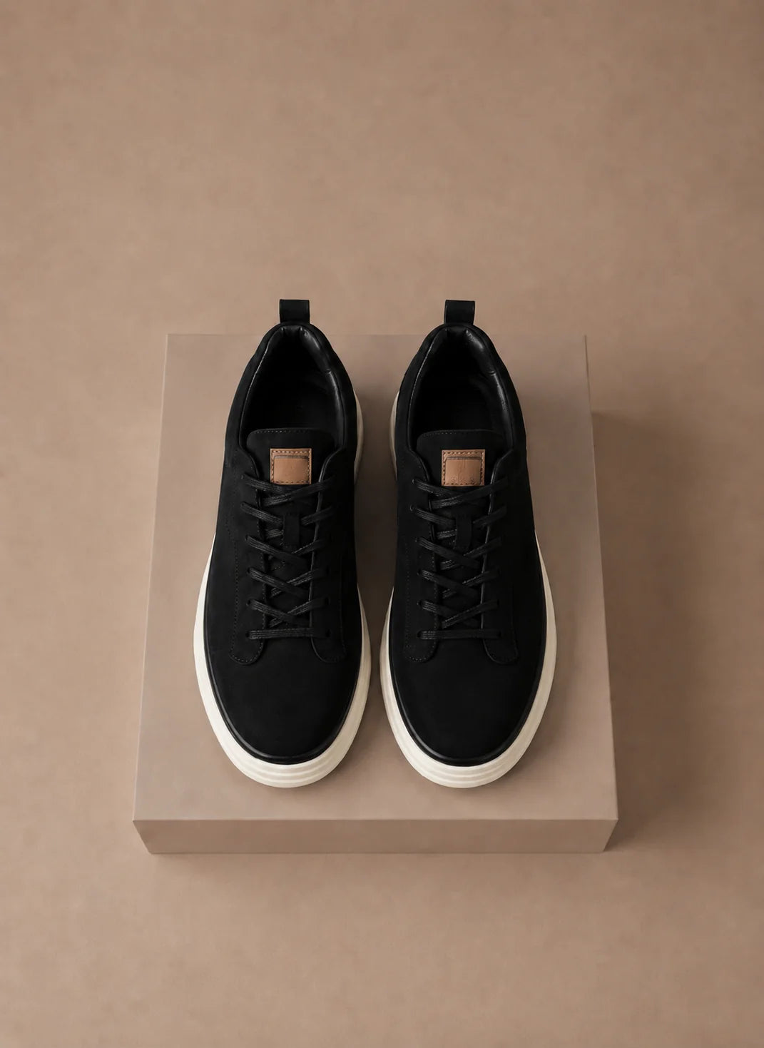 Men's Suede Slip-On Sneakers with Classic Silhouette for Everyday Wear 5