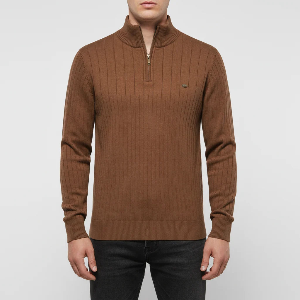 Men's Textured Quarter-Zip Sweater with Stand-Up Collar for Everyday Wear 4