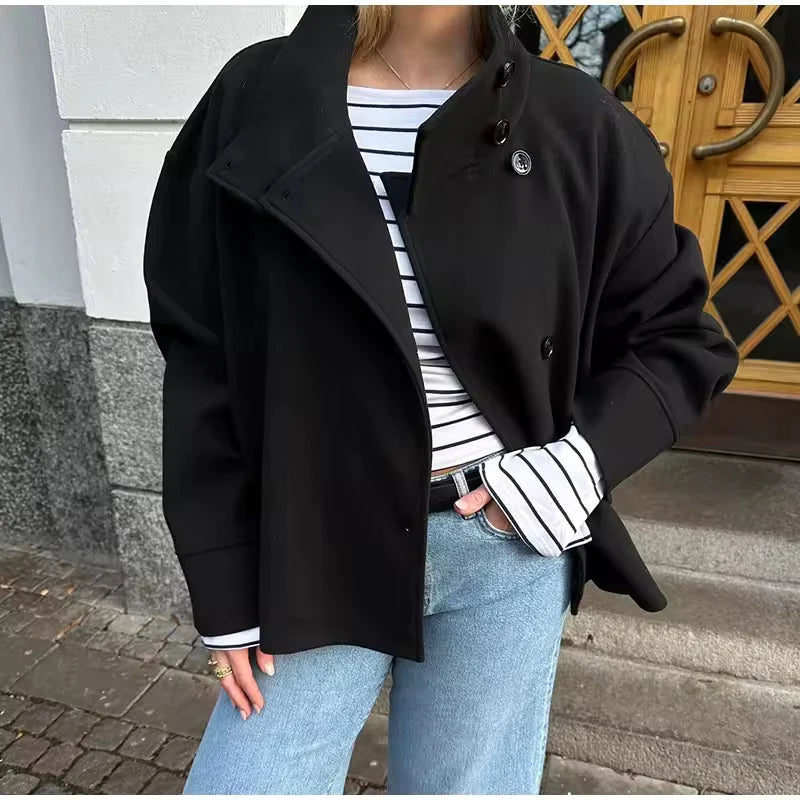Oversized Short Women's Coat with Button Closure for Versatile Styling 4