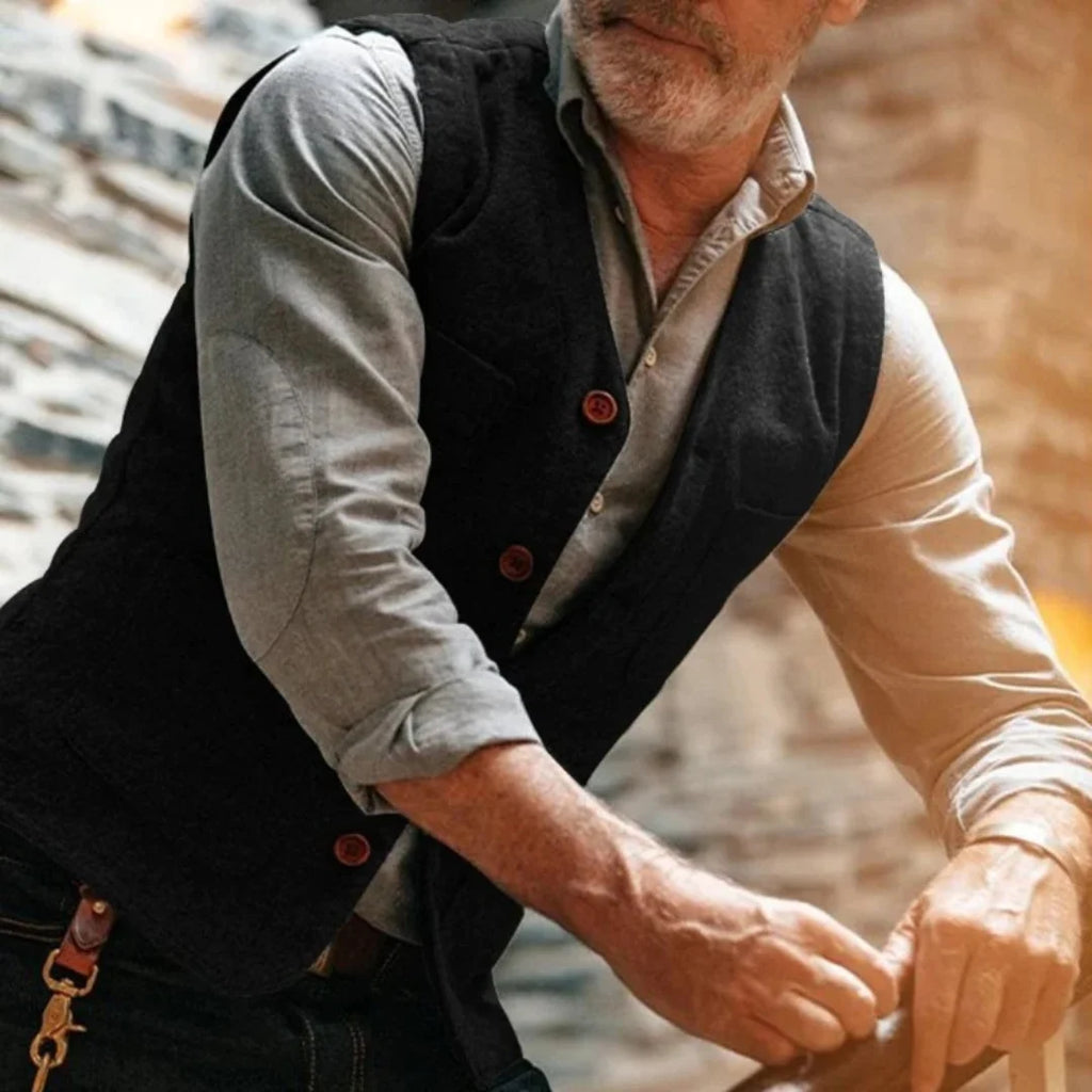 Tailored Traditional Men's Waistcoat with Multiple Pockets 6
