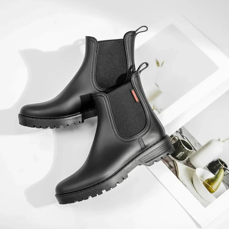 Waterproof Women's Winter Chelsea Boots with Insulated Lining 4