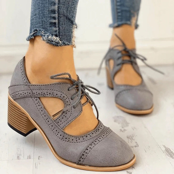 Women’s Heeled Lace-Up T-Strap Shoes with Moderate Heel 4