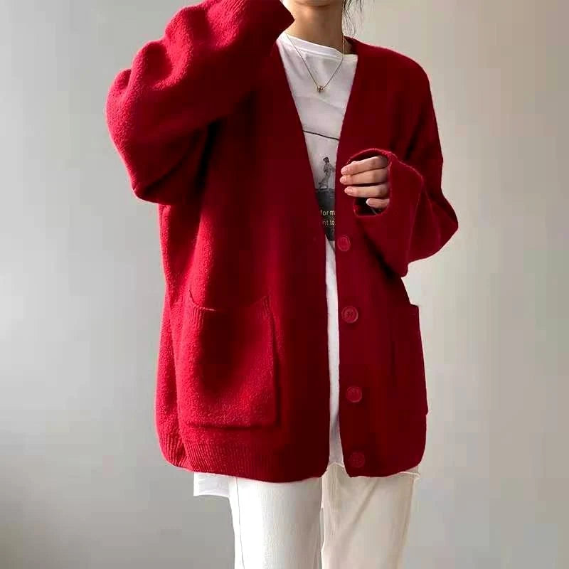 Women's Oversized Chunky Knit Cardigan with Patch Pockets 1