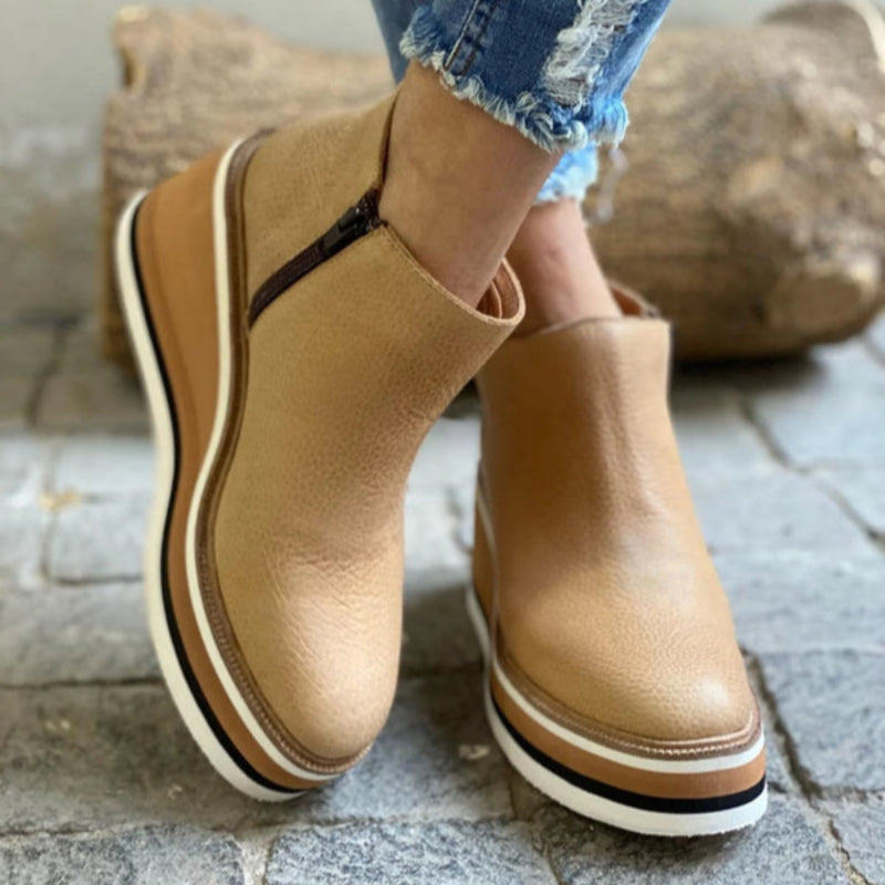 Women's Platform Chelsea Boots with Warm Lining for Winter Wear 7