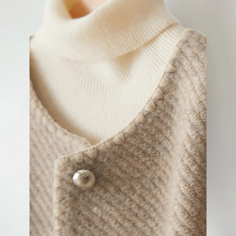 Women's Quilted-Texture Cardigan Sweater with Collarless Neckline 2